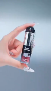 LOVE POTION Galaxy Gloss Lip Oil เลิฟ โพชั่น ลิปออยล์กลอสฉ่ำวาวดุจกระจก ขนาด 3กรัม. (ของแท้)