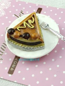 Creative Mini Dollhouse Cake Plate Accessories Home Living Scene Static Model Toy for Children