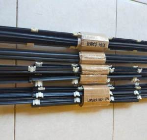 PLIPIT PENJEPIT KACA LUAR PINTU TOYOTA STARLET KOTAK BAGIAN LUAR 4 PINTU