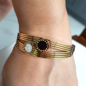 Gelang Titanium Elegan Mewah Scarlett Black and White Mata Perhiasan Fashion Import Premium Anti Luntur bisa dipakai sehari-hari awet dan aman bgt272