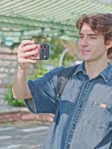 JJC | JJC Magnetic Phone Camera Grip for iPhone 17 16 15 14 Pro Max Selfie Photo Handle Bracket with Wireless Shutter Remote Control
