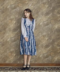 Retro Printed Sweet Light LO Wallpaper Rose Print Crossbody Tank Top Dress High Waist V-Neck Midi Dress for 18-39 Years Old