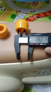 8ชิ้น ยางหูโช๊คหลัง โตโยต้าวีโก้ TOYOTA VIGO  (Urethane)