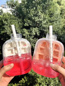 Portable Ice Tray Cup with Straw Press down Ice Maker on the Go Bottle Cute Style Large Capacity 1.3L PP Material for Everyone