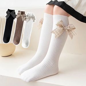 ถุงเท้าเด็กผู้หญิงสไตล์เกาหลี ถุงเท้ายาวครึ่งน่องสไตล์เรโทร รุ่นZT385