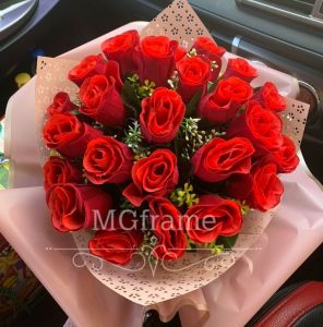 Buket Bunga + LED Lampu + Box Akrilik bisa custom kado bunga valentine wisuda hari ibu imlek