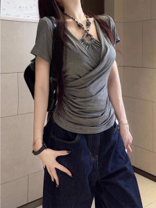 เสื้อยืดคอกลมแขนสั้นทรงเข้ารูปไซส์ใหญ่สำหรับผู้หญิง ทรงเข้ารูป ดีไซน์ V-neck ทรงเข้ารูป ดีไซน์ไขว้ ทรงเข้ารูป สไตล์เกาหลี