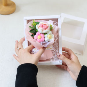 ของขวัญวันวาเลนไทน์ ดอกกุหลาบ ผ้าถัก กลิ่นหอม ดอกไม้ขนาดเล็ก ของขวัญวันเกิด ของขวัญเพื่อน ของขวัญเพื่อนรัก ของขวัญเพื่อนฝูง