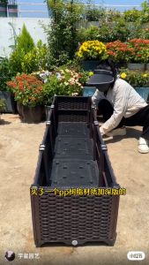 Enlarge the planting box square plastic vegetable flower box deepen the box flower pot
