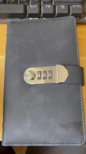 รหัสผ่านล็อคสมุดเงินเก็บเงิน50หน้า100กระเป๋า รับน้ําหนักได้1000บาท รองรับการปรับเปลี่ยนรหัสผ่าน