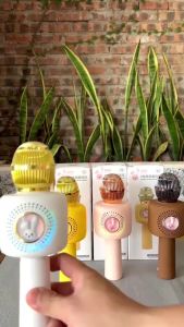 Micro Hát Karaoke Bluetooth Không Dây Kèm Loa X9 - Hát Hay Bắt Gịong Tốt - Hình Thỏ Có Đèn - Âm Thanh Trầm Ấm