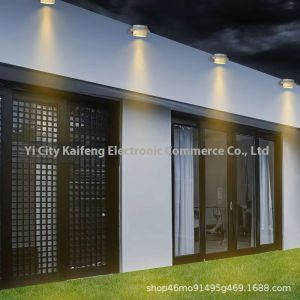 Bay gấu năng lượng mặt trời đèn vườn hộ gia đình chiếu sáng mái hiên đèn vườn biệt thự Đèn hàng rào Đèn hàng rào Đèn hàng rào Đèn tường ngoài trời