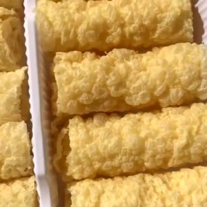 ฟองเต้าหู้ม้วน 10 ม้วน ฟองเต้าหู้ทอดม้วน ทานกับสุกี้ชาบู ขนาด120g