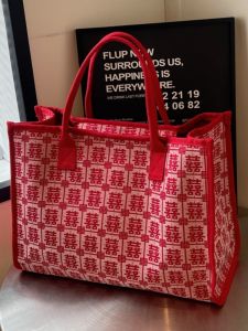 Wedding Celebration Large Capacity Canvas Tote Bag Red Single Shoulder Handbag for Women New 2025 Stylish Marriage Bag