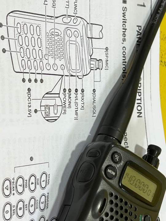 Icom ic-T22. T22A. T22ET. Made in japan. VHF import from Japan Second ...