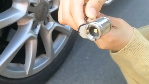 ALAT UKUR TEKANAN ANGIN BAN 10-150 PSIPSI - DUAL TIRE GAUGE