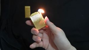 Premium Metal Body Dupont Gas Lighter Refillable Lighter Gold Colour Cheap Pemetik Api Murah Badan Besi Warna Emas 创意打火机