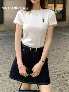 Round Neck Short Sleeve Slim Fit T-shirt