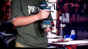 【Ready Stock】21V Lithium Battery Replacement Battery for Quanyou Cordless Impact Wrench Electric Drill Cordless Angle Grinder Power Saw