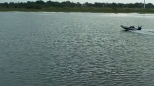 Sougayilang เบ็ดตกปลา 1.5 ม. 2 ส่วนที่จับสบายปั่น เบ็ดตกปลา คาร์บอนไฟเบอร์ มีเทคนิค ML สำหรับน้ำจืด และน้ำเค็