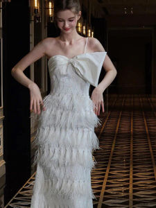 ชุดราตรีคอวีแขนกุดสีขาว ทรงเข้ารูป กระดุมแถวเดียว ผ้าฝ้ายโพลีเอสเตอร์ ชุดราตรีสำหรับงานแต่งงาน งานปาร์ตี้ งานเลี้ยง งานวันเกิด