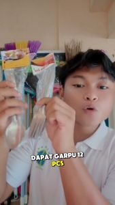 2 Lusin sendok dan garpu makan