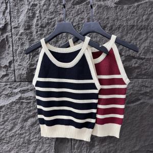 เสื้อกั๊กถักลายทางแขนกุดผู้หญิง ทรงสลิมฟิต ทรงสั้น ทรงเข้ารูป ใส่ด้านนอก ใส่ด้านใน เสื้อผ้าทำงาน ฤดูร้อน 2025