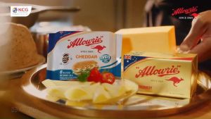 Allowrie Cheese อลาวรี่เชดด้าชีสสไลซ์ Naked  500 กรัม แพ็ค 24 แผ่น