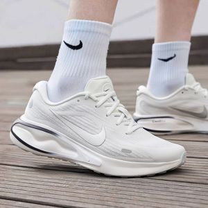 Nike | Giày Chạy Bộ Thoáng Khí Nam