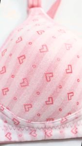 Wimiu BH Wanita Bra Wanita Motif Hati Busa Tipis Tanpa Kawat 100095