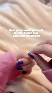 Kutek Hahal Peel Off Bisa Sholat Cat Kuku Muslimah Bisa Di Kelupas Tahan Lama Nail Polish 10ML