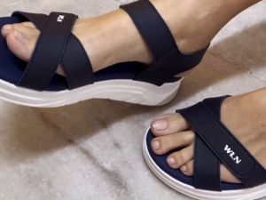 (Ready Stock) WLN 533 New Lady Comfort Special Design Sandal