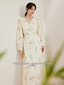 Yigue | Traditional Light Style Woven V-neck Print Dress