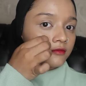 LUXCRIME Perfecting Cover Cushion - Healthy Glow SPF 35 PA +++