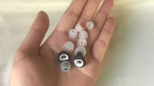 Nút Bịt Tai Silicon Chống Nước Chất Lượng Cao Có Dây Đeo Giảm Tiếng Ồn Thoải Mái Lọc Âm Thanh Dùng Được Nhiều Lần Dành Cho Giấc Ngủ