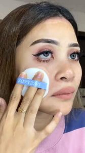 Oil-control Compact Waterproof Pressed Powder Matte Flawless Lightweight Oil-Controlling Makeup