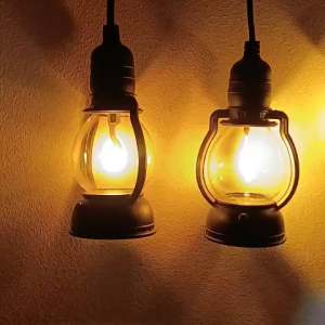 Lampu Dekorasi Unik Lampu Minyak Tua LED Gantung Isi 10 Lampu 5 Meter Cahaya Warm White untuk Taman & Café