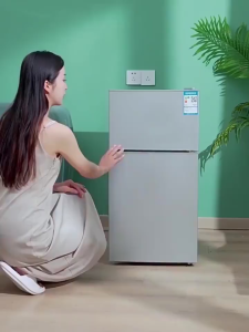 Beam 4.1Q/148L ตู้เย็น 2 ประตู การใช้พลังงาน เงียบ ประหยัดพลังงาน เย็น สีเงิน ขนาดเล็กเหมาะสำหรับครอบครัวและหอพัก