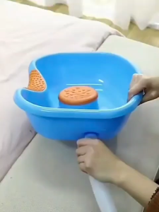 ที่นอนสระผม เสริมแผ่นยางรองคอนอนสระไม่เจ็บ เหมาะสําหรับผู้ป่วยติดเตียง อ่างสระผมเคลื่อนที ที่รองสระผม อ่างสระผม