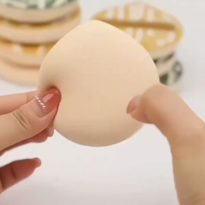 Makeup Powder Puff Air Cushion Dry Wet Dual Purpose Make-Up Sponge Puff Delicate And Skin Friendly Dry And Wet Dual-Purpose Non Sticking Powder Comfortable And Fixed Makeup Powder Puff