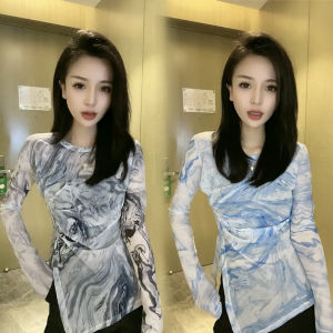 รับรั่วราคาพิเศษบูมเมอแรงส่งออกลดราคาเสื้อผ้าผู้หญิงเสื้อยืดกันแดดมัดย้อมสำหรับผู้หญิงแหวกข้างผ้าตาข่ายแขนยาวแบบบางใส่ด้านใน