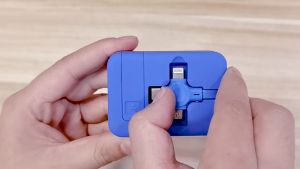 Kabel Pengisian Daya 3 IN 1 Charger Micro USB Tipe-C Cas Fast Charging Bracket Retractable Roll HP