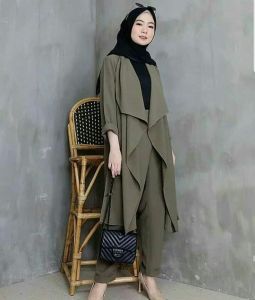 Setelan Outer & Celana: Pilihan Nyaman & Termurah