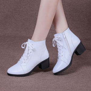 Yizhongfei Square Dance Womens Leather Soft Bottom with Heel Dancing Shoes Autumn and Winter New Dance Shoes Jitterbug Dance Shoes Boots