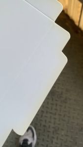 NeoBoxes | 6x9x1.5" White Heartstring  DISCOUNTED w/ ISSUE (Yellowish Edges) Pastry Box 20s