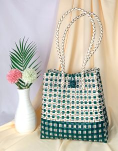 TAS ANYAMAN JALI PREMIUM SIZE M PUTIH HIJAU TOTE BAG TAS WANITA HANDMADE