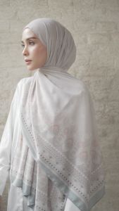 Diario x Hamidah - Pashmina Premium Mouna Series