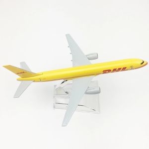Display Model Base Alloy Airlines Aircraft Plane 16cm 1:400 B777 DHL Express Delivery Toys Aircraft For Collectible Decor
