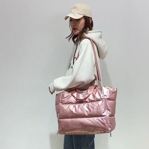 Just Star ⚡จัดส่งฟรี สินค้าพร้อมส่ง⚡ลำลอง ความจุใหญ่ กระเป๋าเดินทาง กันน้ำ น้ำหนักเบา  กระเป๋าโท้ท ขาดไม่ได้สำหรับการเดินทาง กระเป๋าสะพายผญ