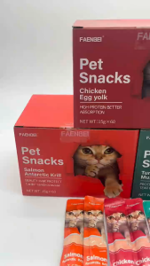 60pcs/1box Cat Strip Cat Snacks - Adult Cats and Kittens Weight Gain Nutrition Bars - Pet Food Wet Food Package - Nutritious Cat Treats for Weight Gain and Fluffy Ears - Nutritional Calcium Supplement - Single Pack 15g